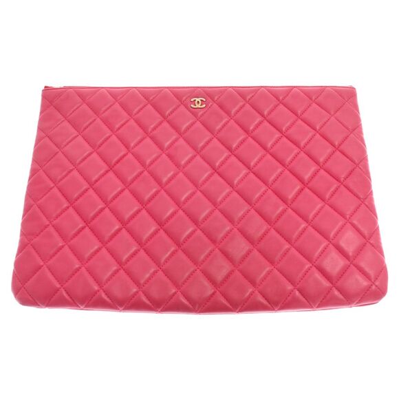 CHANEL Handbags - Authentic CHANEL Lambskin Matelasse Clutch Bag Pouch iPad Laptop Case Pink
